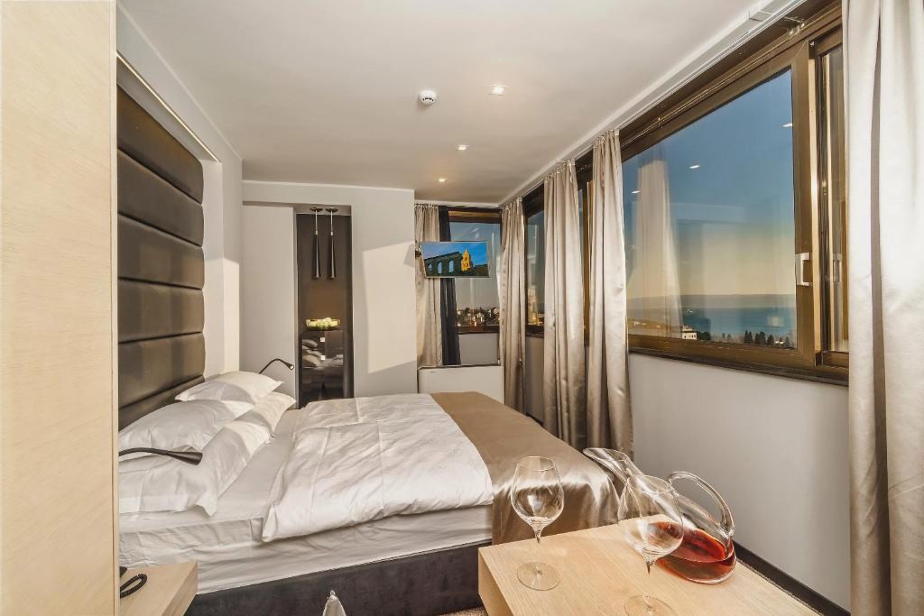 The View Luxury Rooms