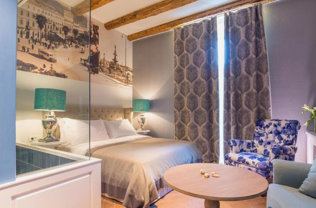 Procurator 7 Luxury Rooms