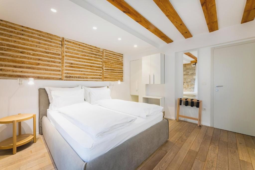 Grgur Ninski Rooms
