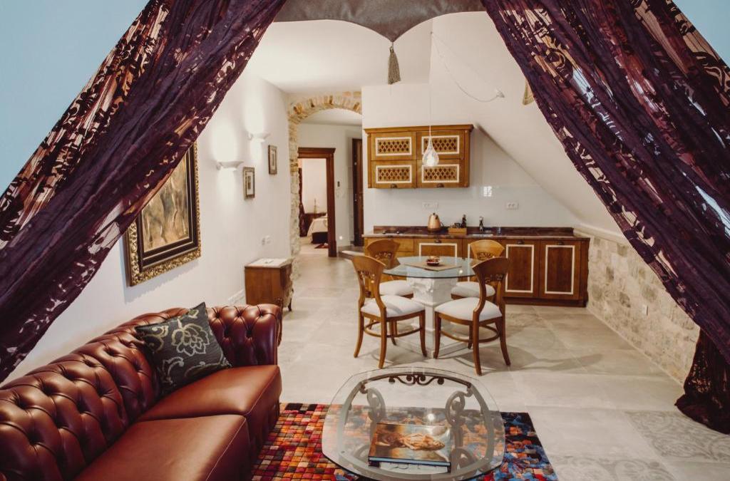 Villa Nepos Hotel