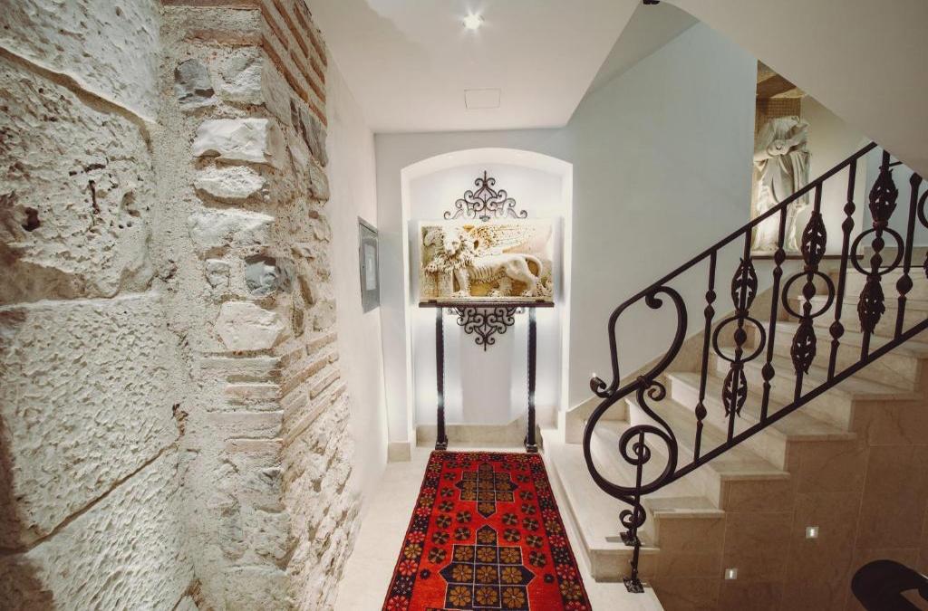 Villa Nepos Hotel