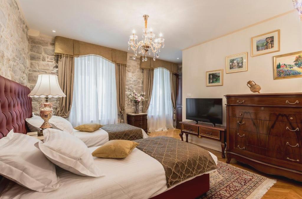 Villa Nepos Hotel