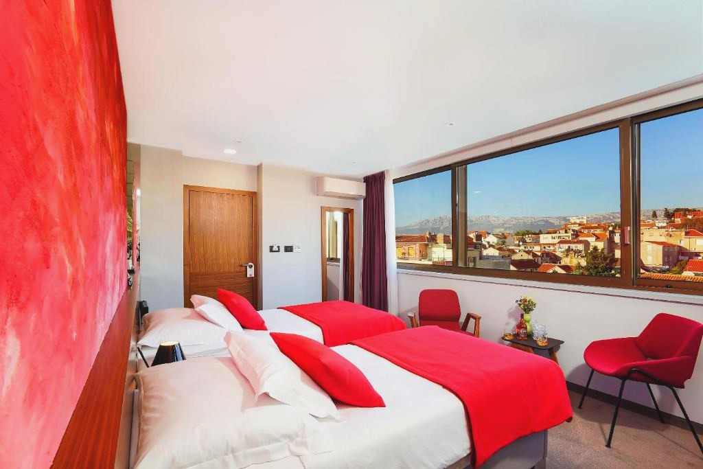 Horizon Luxury Suites & Design Rooms