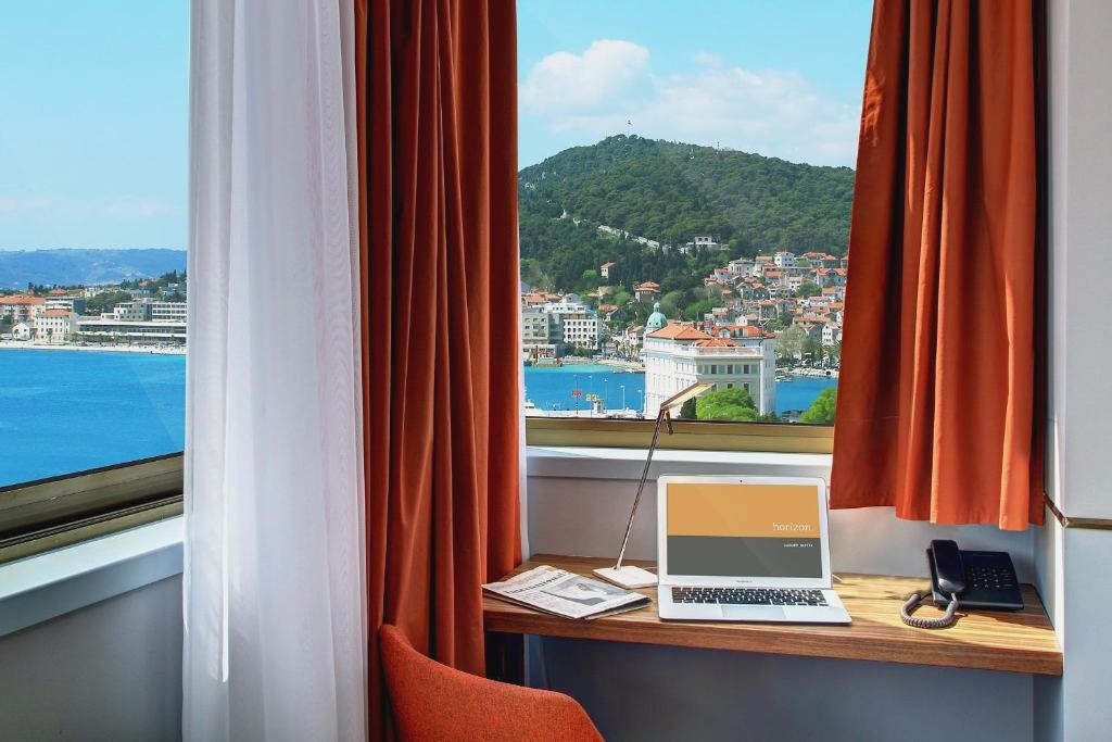 Horizon Luxury Suites & Design Rooms