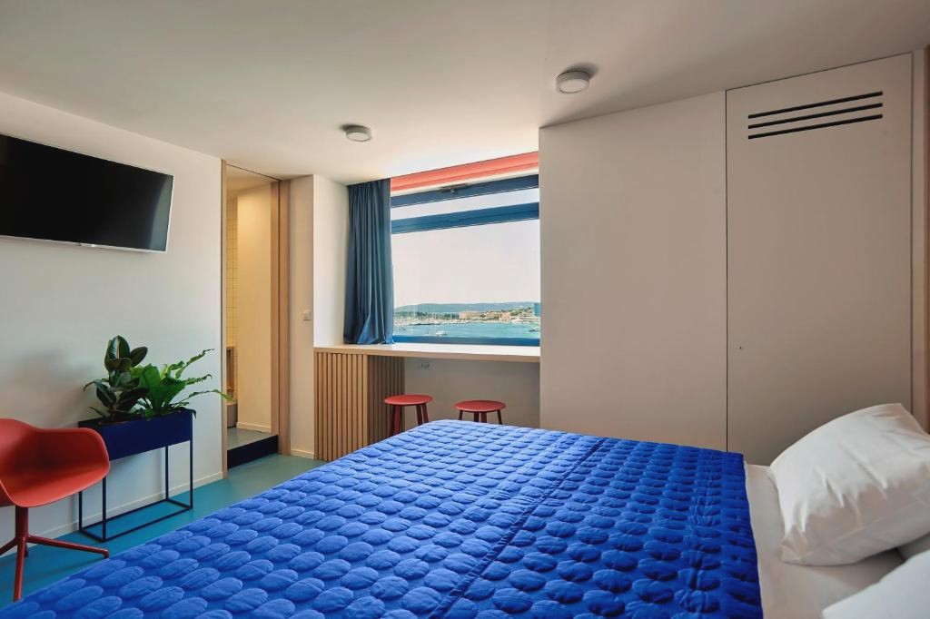 Horizon Luxury Suites & Design Rooms