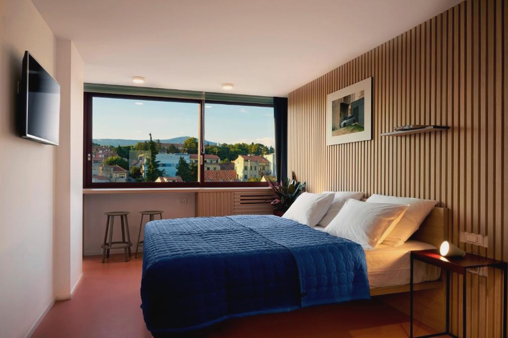 Horizon Luxury Suites & Design Rooms
