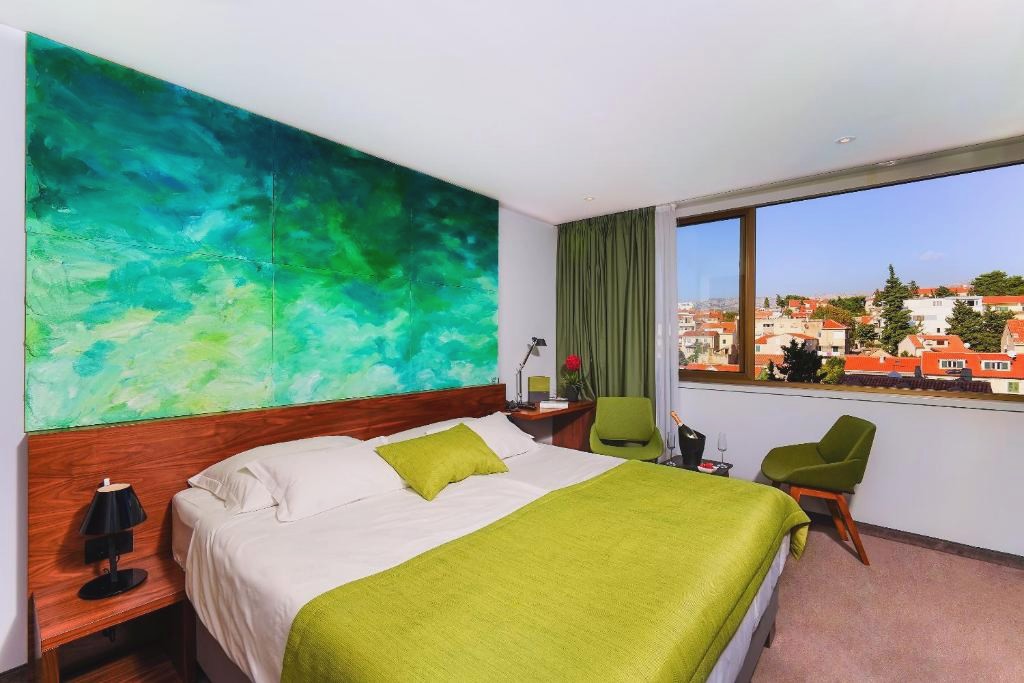 Horizon Luxury Suites & Design Rooms