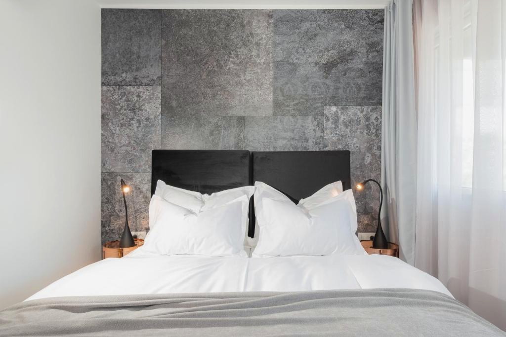 Skaline Luxury rooms Split