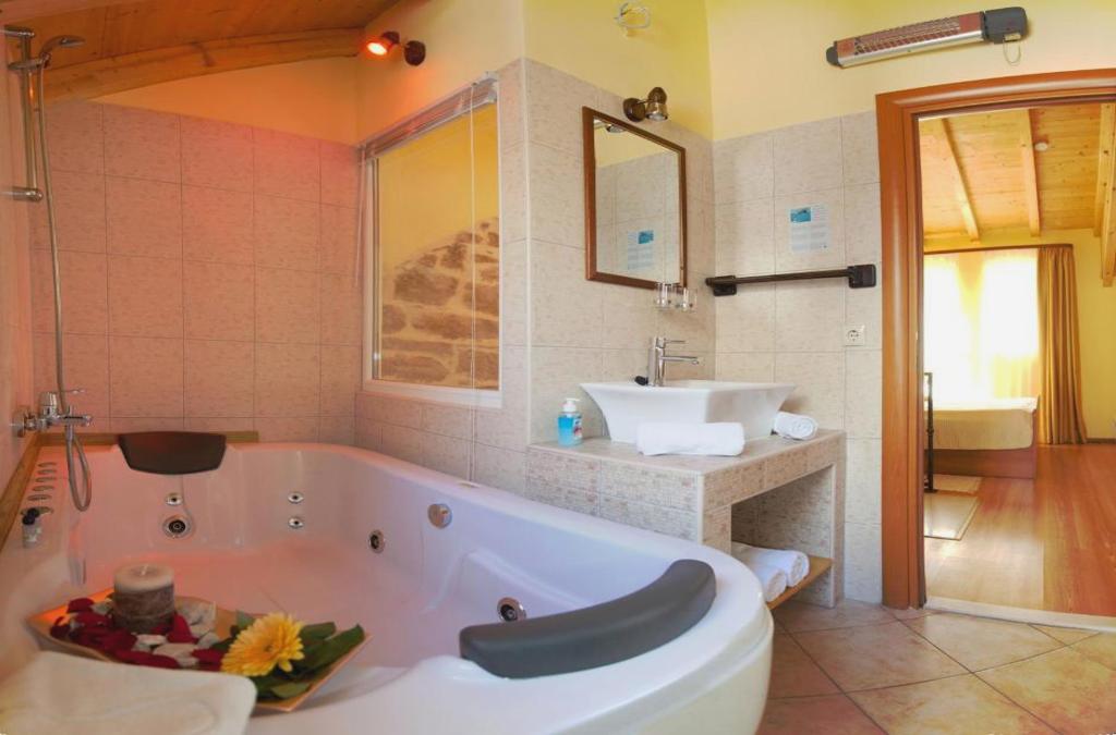 Authentic Luxury Rooms