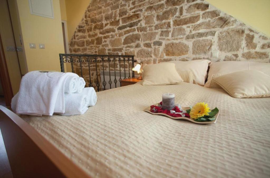 Authentic Luxury Rooms