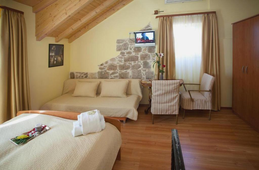 Authentic Luxury Rooms