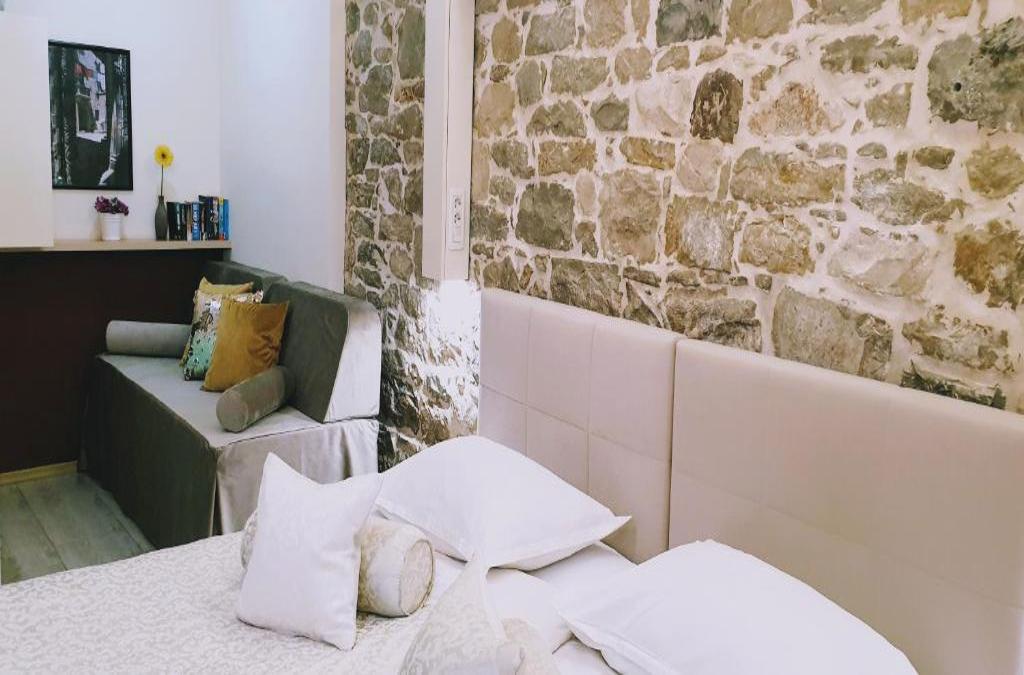 Authentic Luxury Rooms