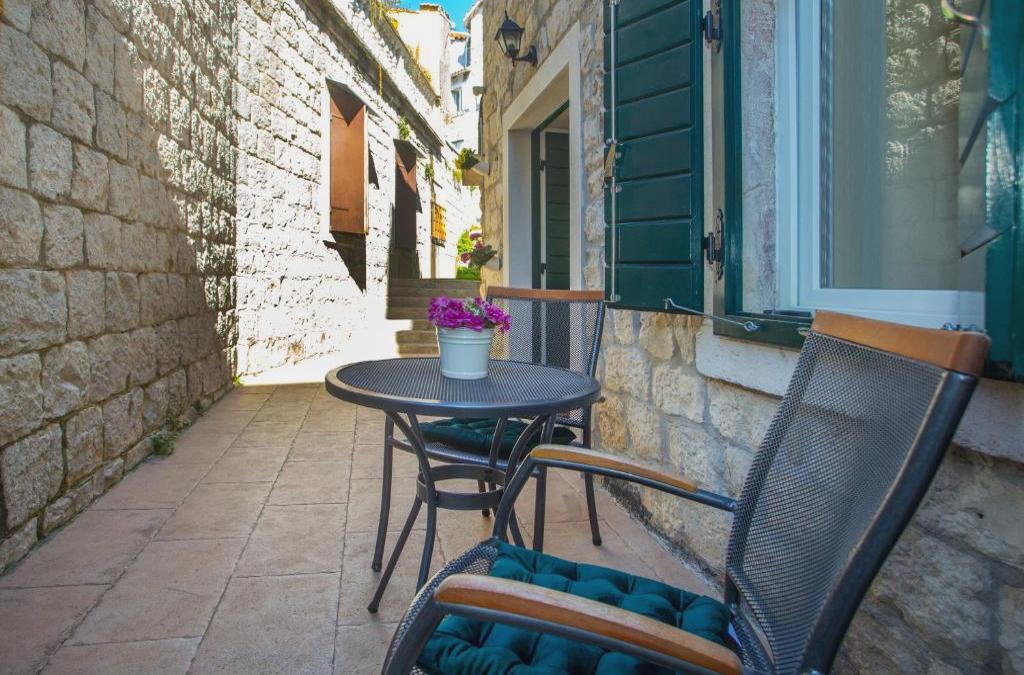 Authentic Luxury Rooms