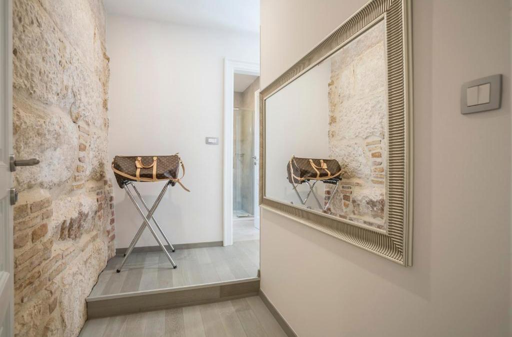 Centro di Centri Rooms