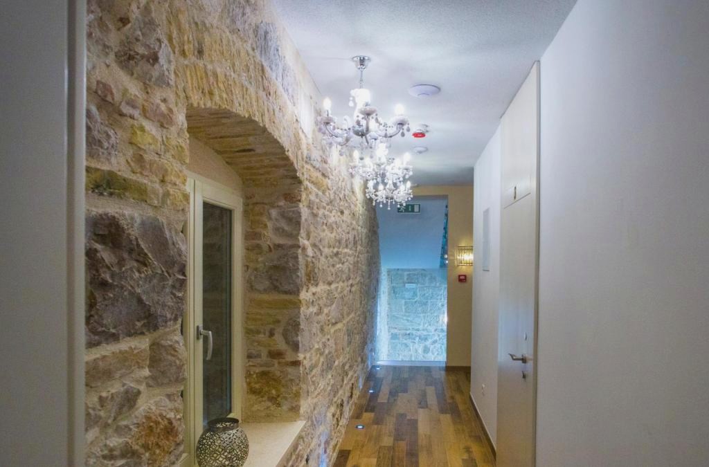 Aspalathos Residence