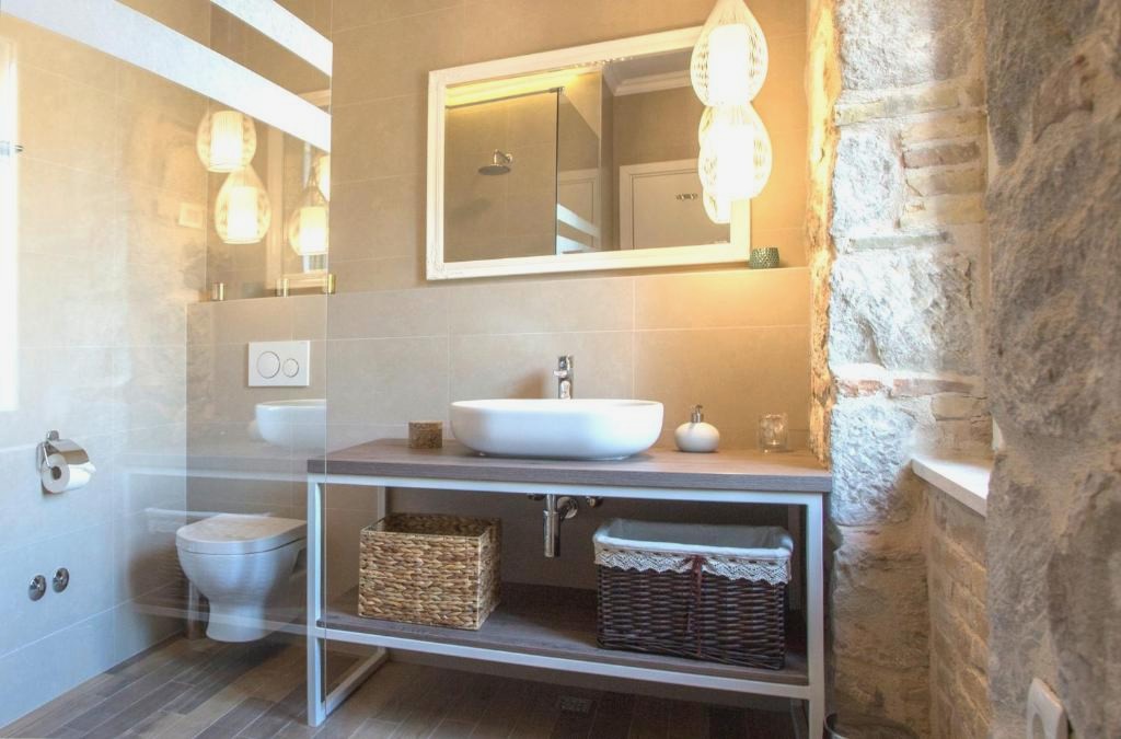 Aspalathos Residence