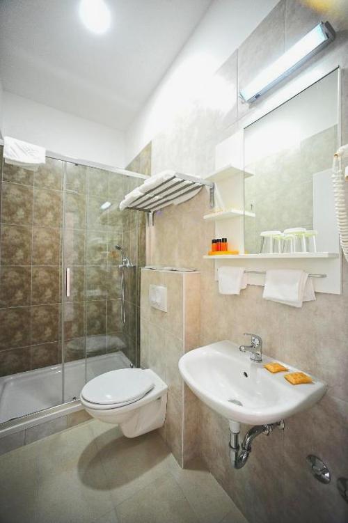 Valenti rooms