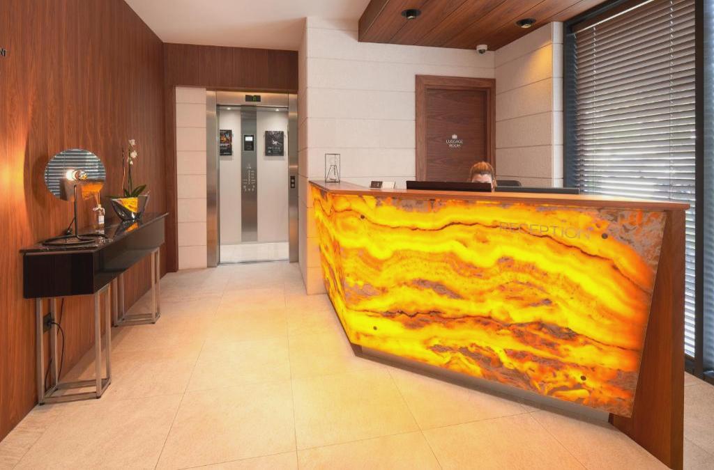 Time Boutique Hotel