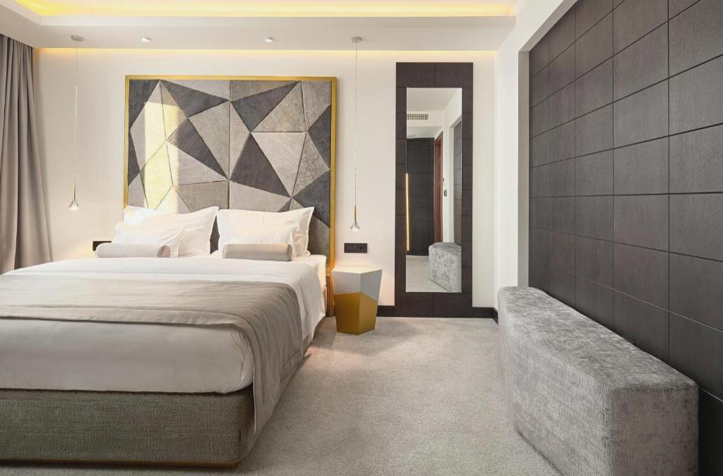 Time Boutique Hotel