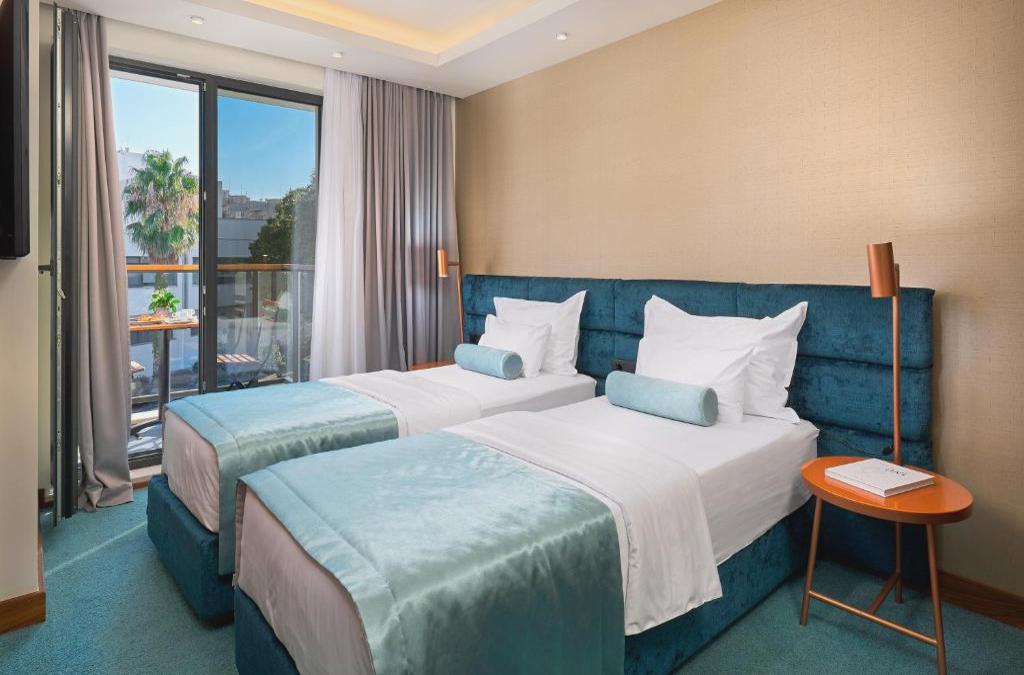 Time Boutique Hotel