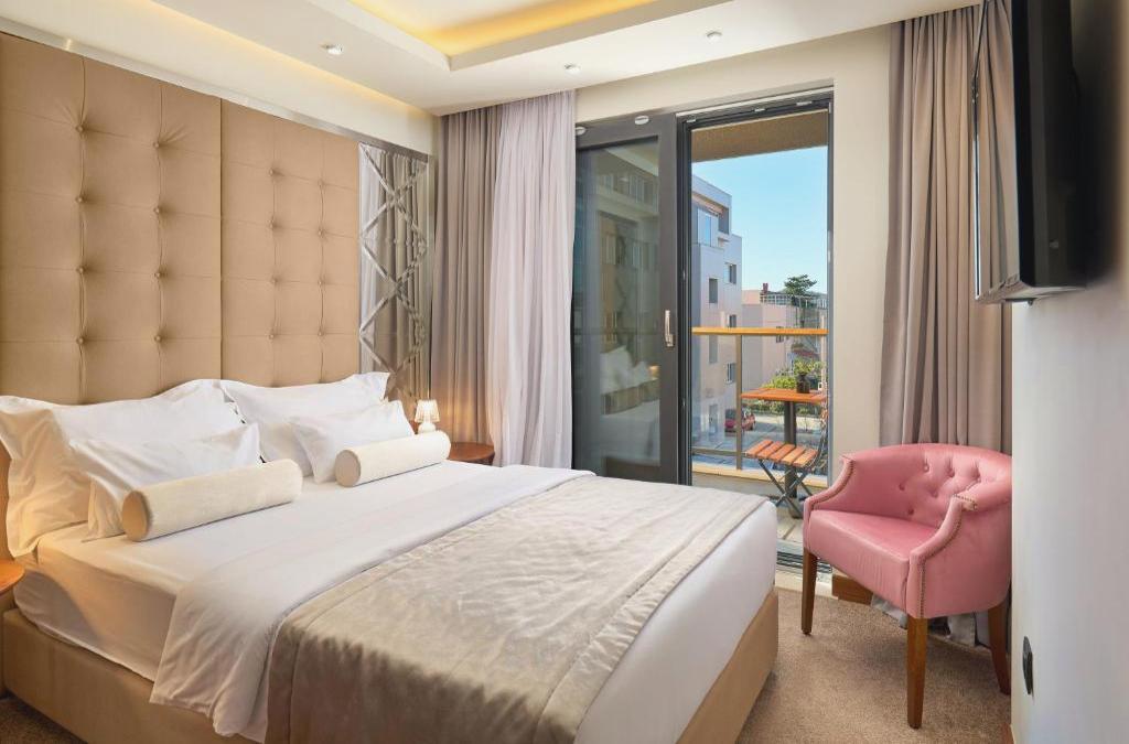 Time Boutique Hotel