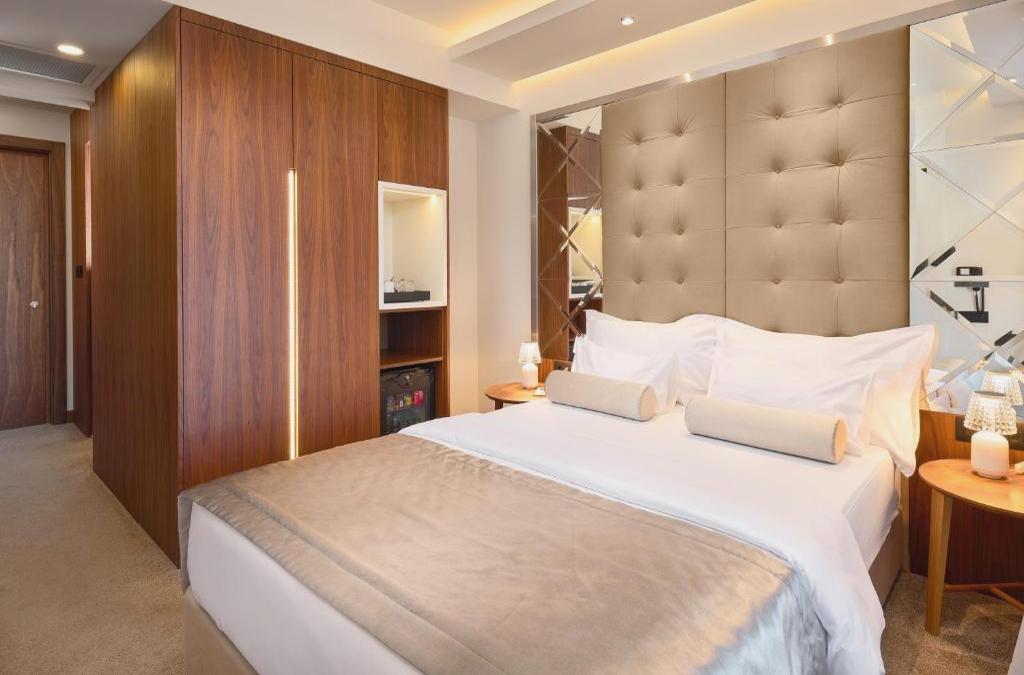 Time Boutique Hotel