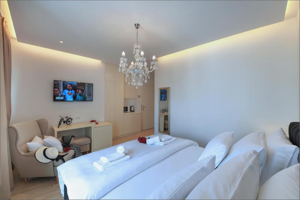 Via Porto Rooms