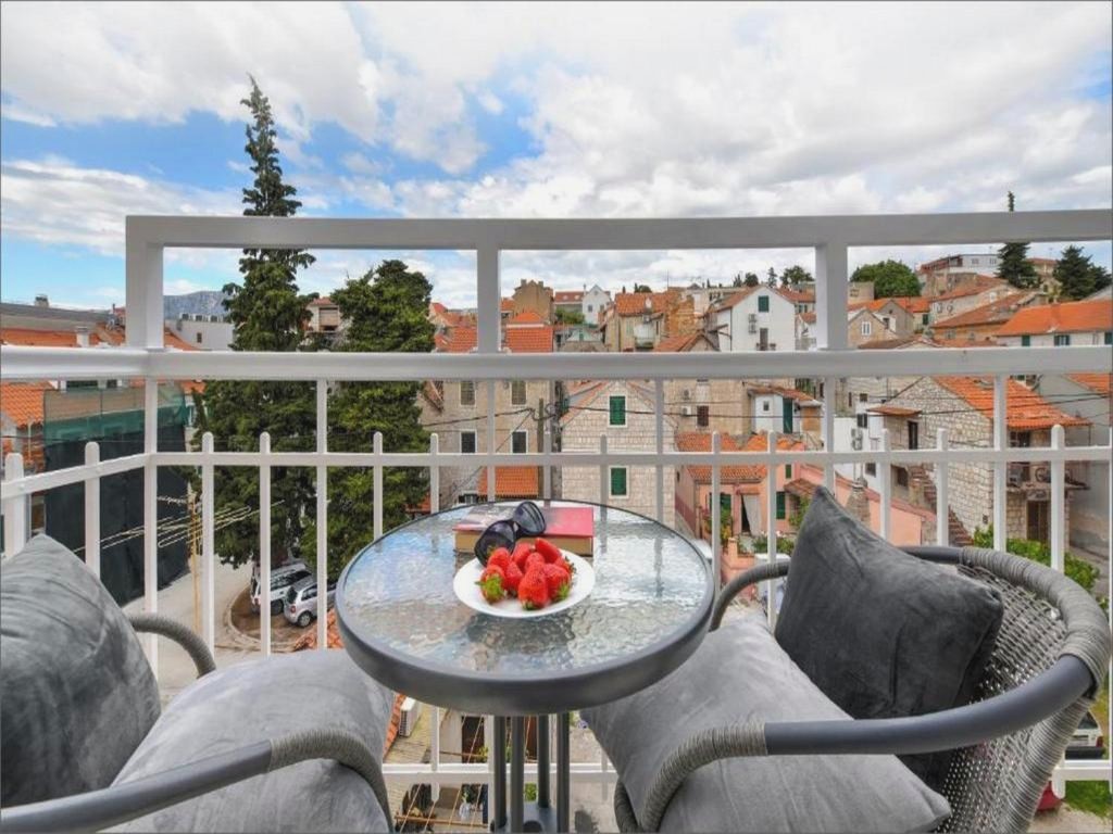 Via Porto Rooms