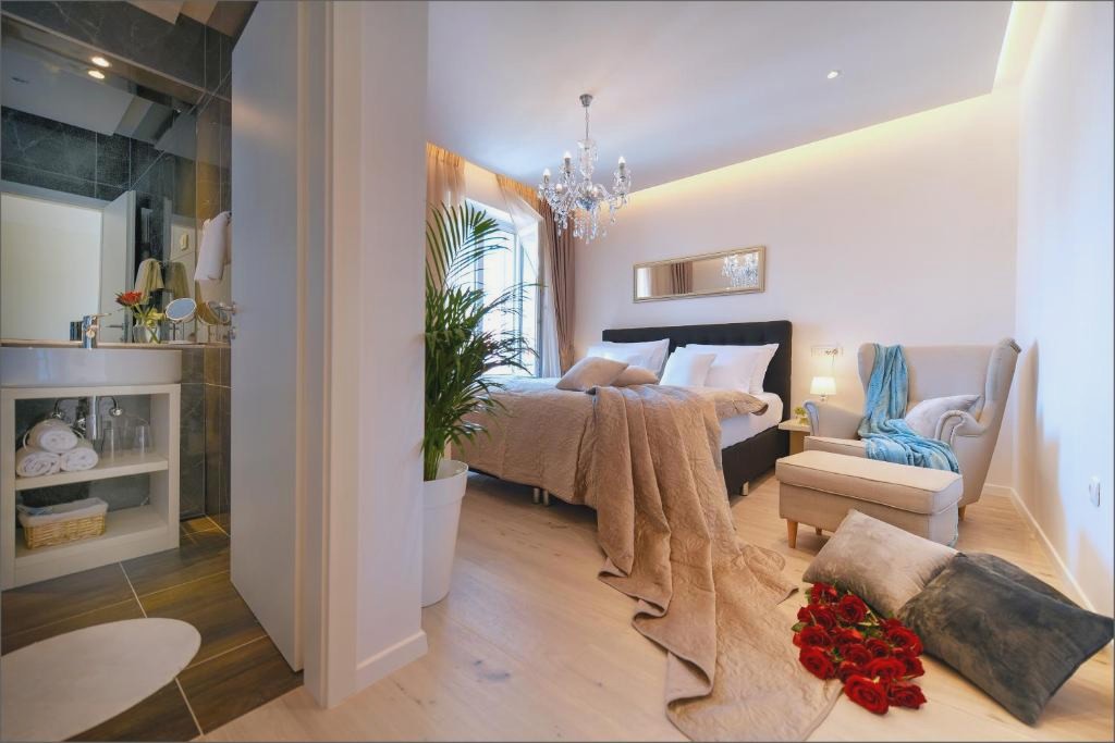 Via Porto Rooms