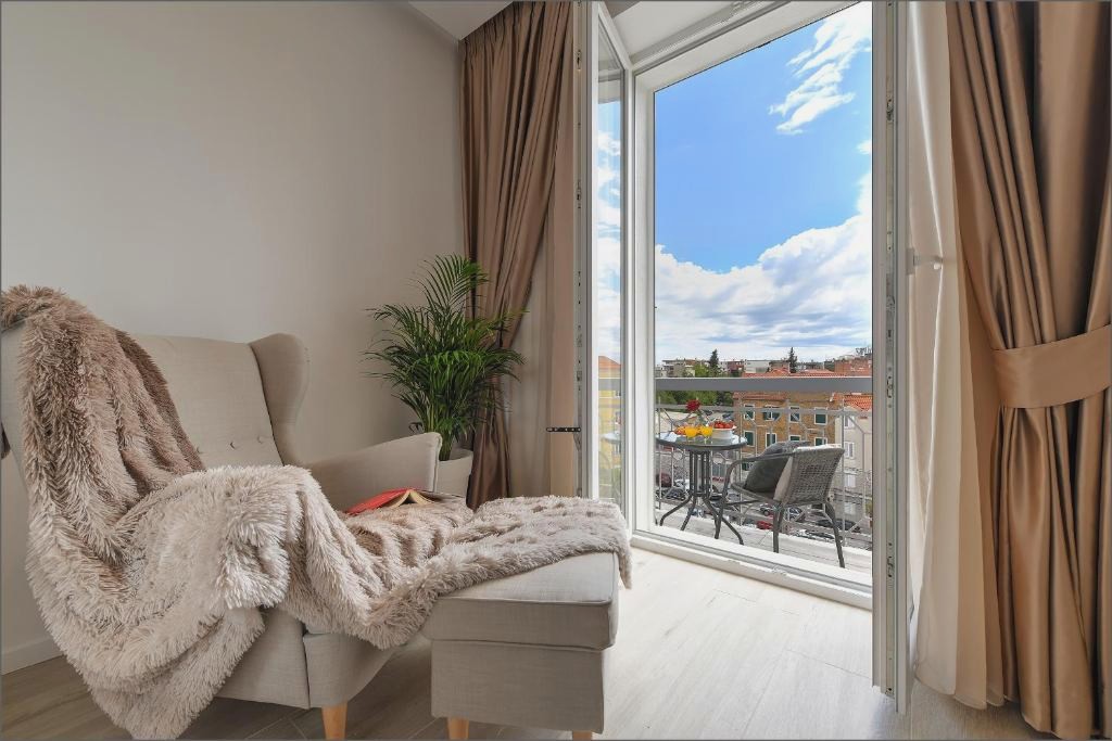 Via Porto Rooms