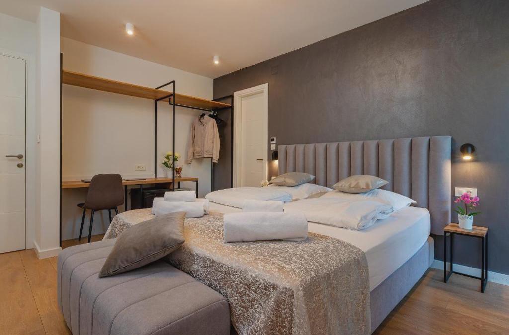 Seven Seas Residence