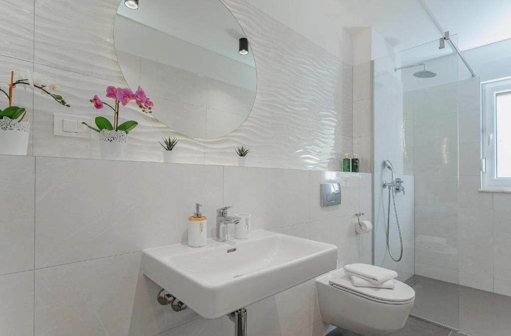 Seven Seas Residence