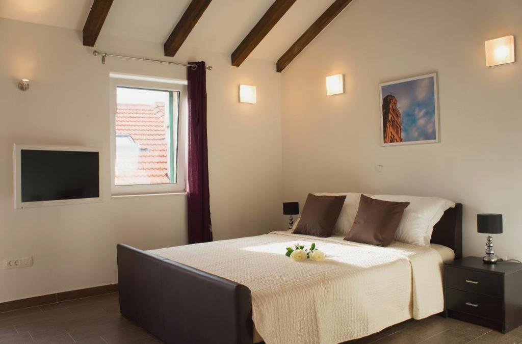 Split Allure Apartments