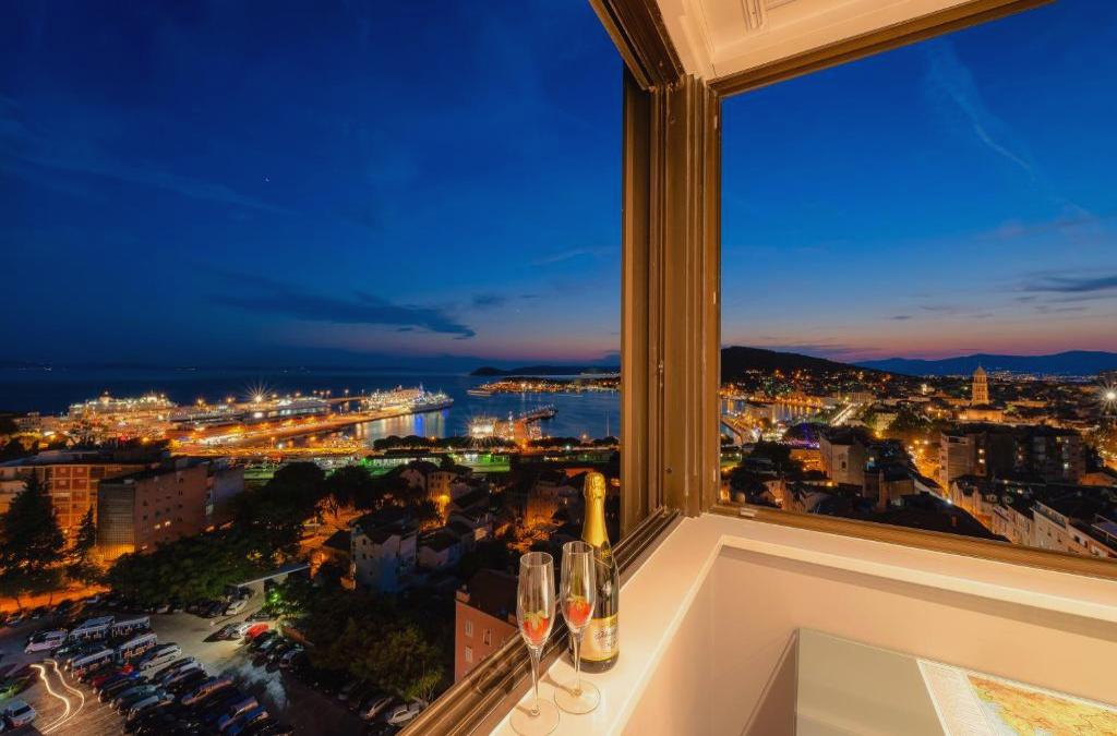 Royal Suites-Sky