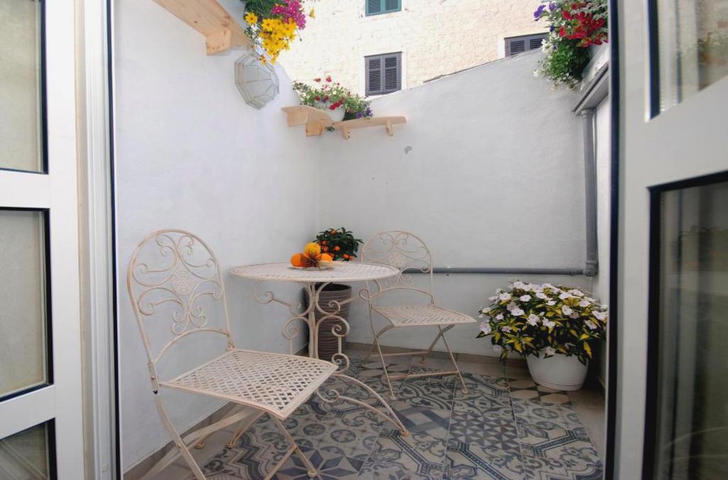 Apartments Kogo