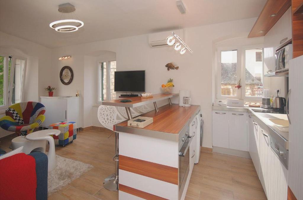 Apartments Kogo