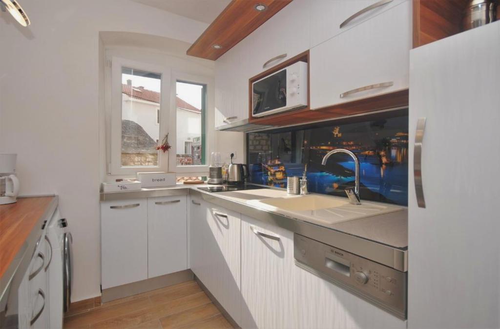 Apartments Kogo