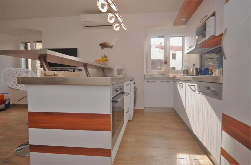 Apartments Kogo