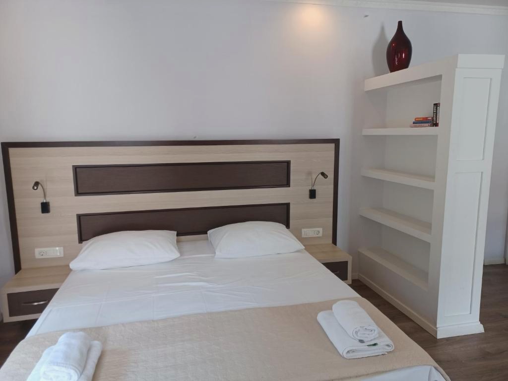 JR Luxury Guesthouse