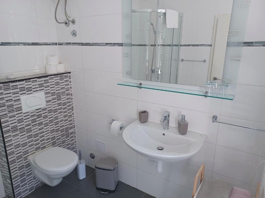 JR Luxury Guesthouse