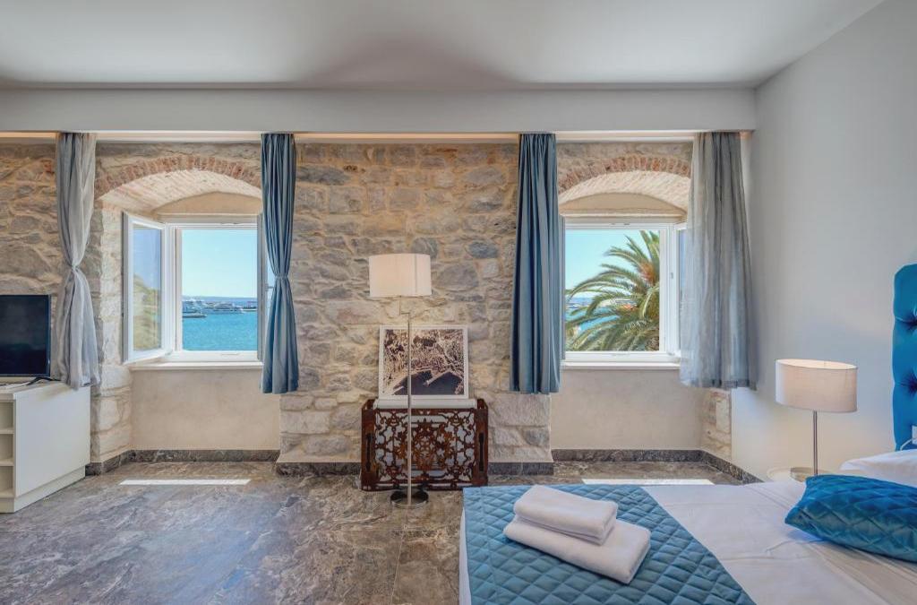 Palms Promenade Luxury Rooms