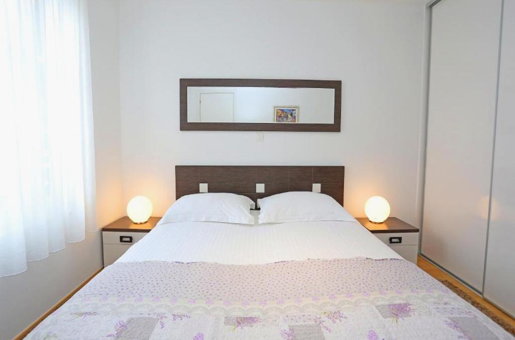 Luxury Apartments Leone