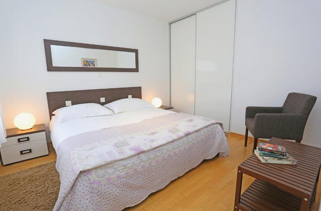Luxury Apartments Leone