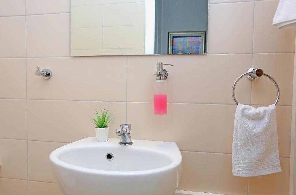 Luxury Apartments Leone