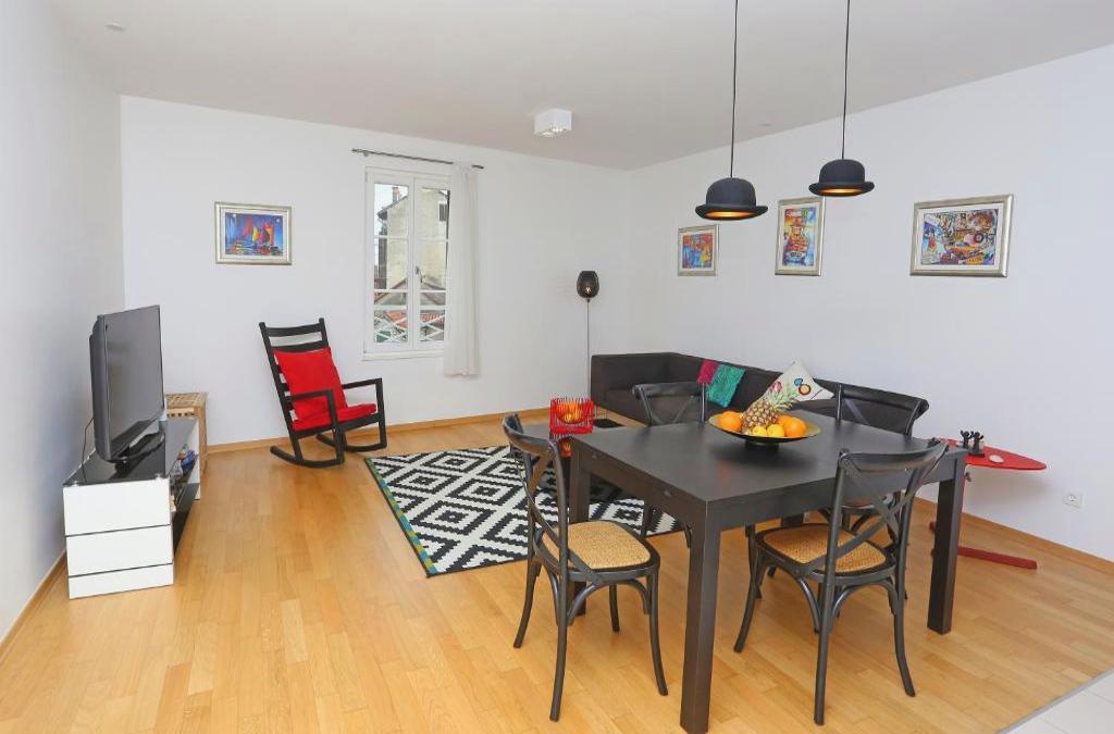 Luxury Apartments Leone