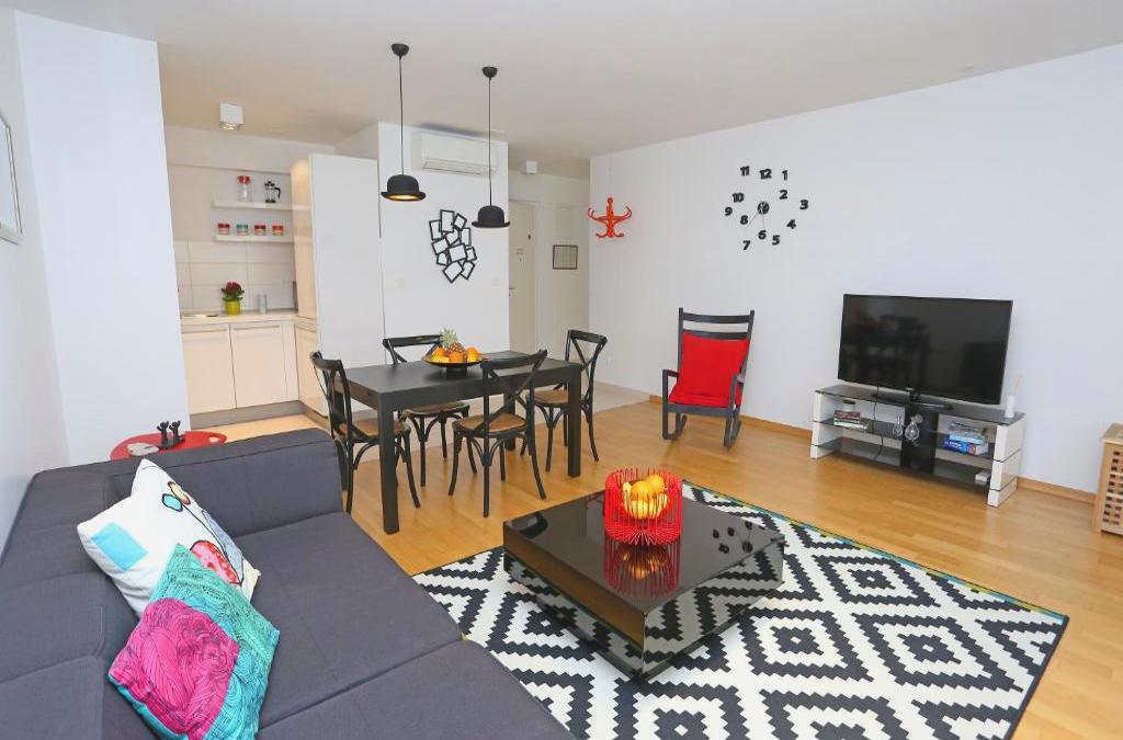 Luxury Apartments Leone