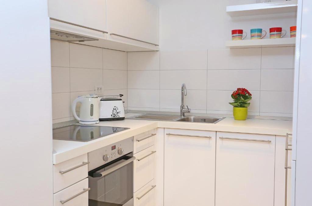 Luxury Apartments Leone