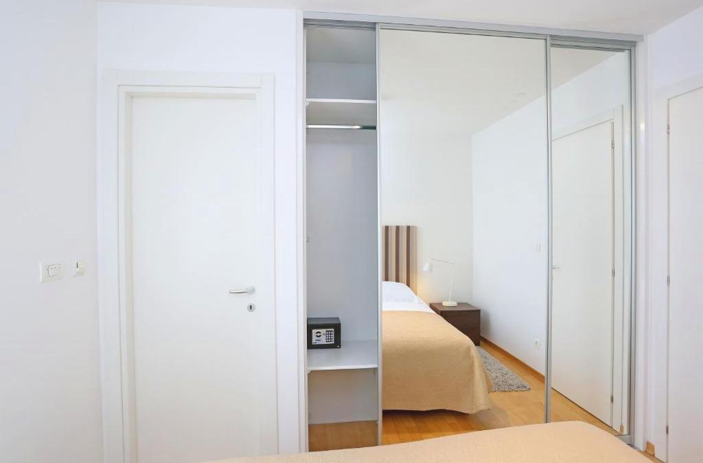 Luxury Apartments Leone