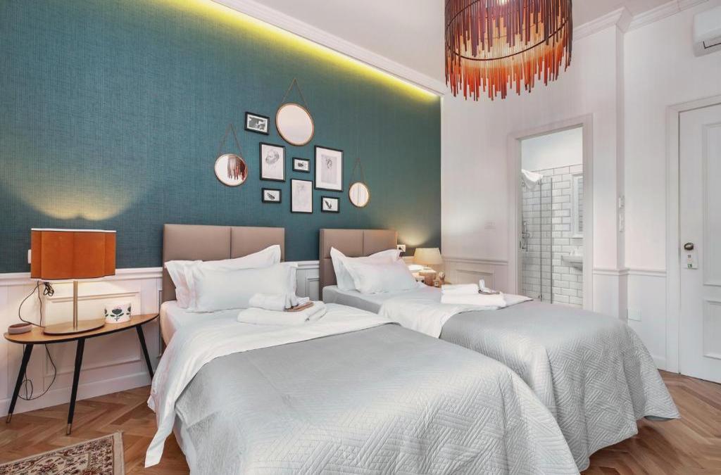 Evala luxury rooms with pool and garden