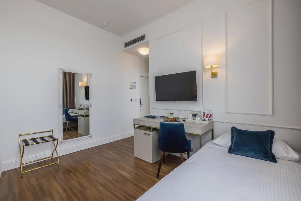 Art Hotel
